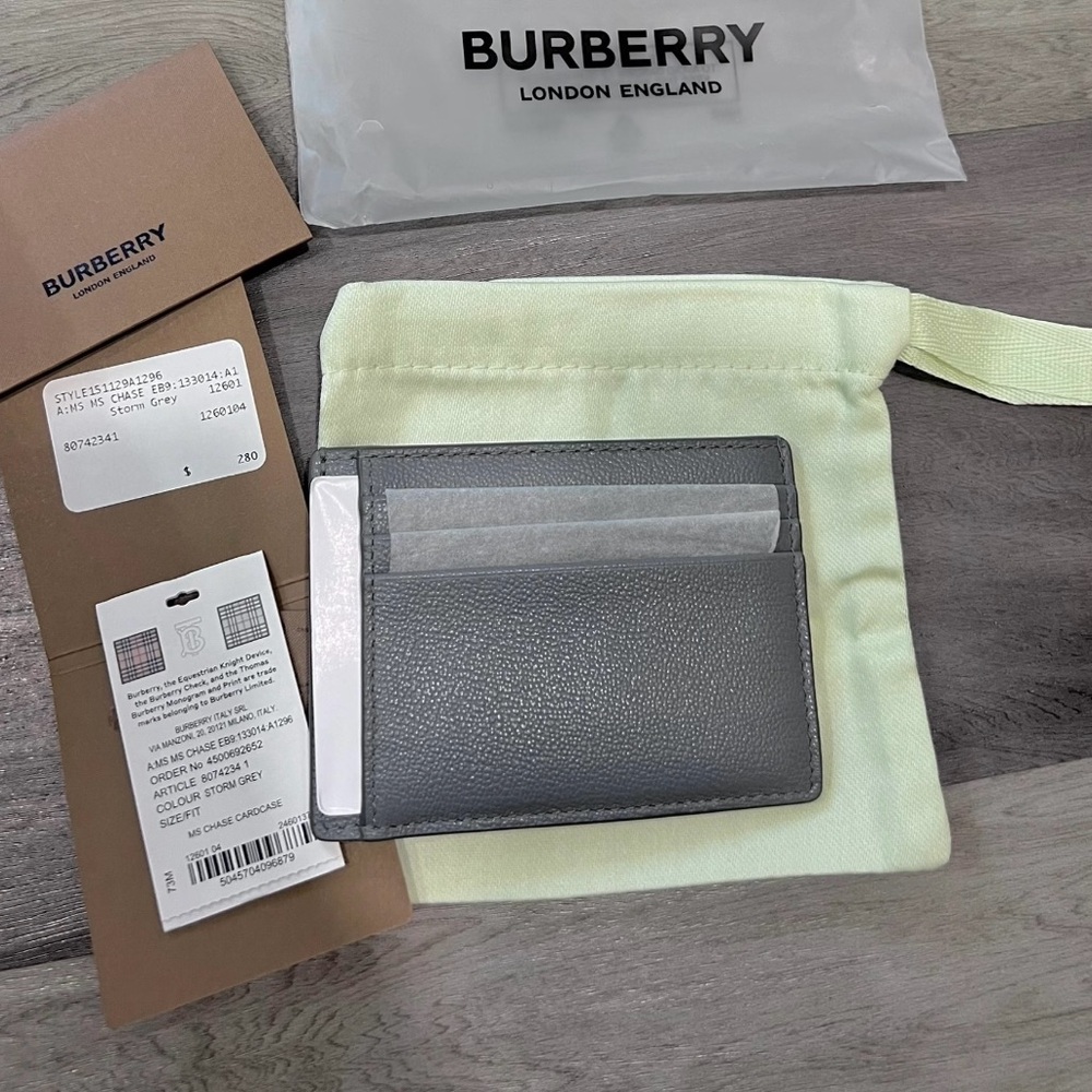 Burberry Charcoal Leather Card Holder.card clip
